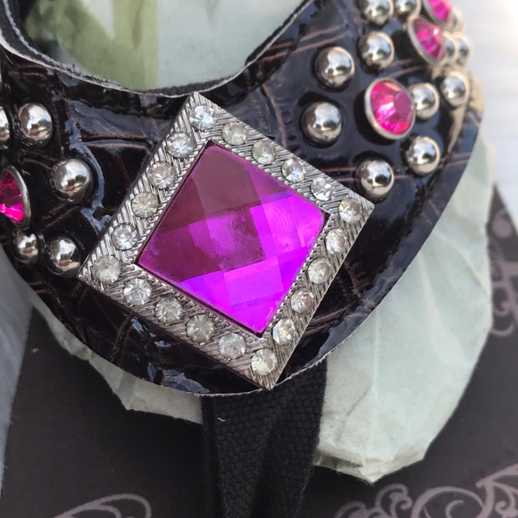 Bling Diamond ♦️ Flip Flops - Picture 7 of 7